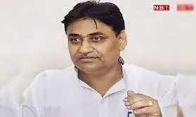 कांग्रेस पदाधिकारियों को डोटासरा की चेतावनी; गाड़ी पर नेमप्लेट से काम नहीं चलेगा, ऐसा करने पर जाएगा पद