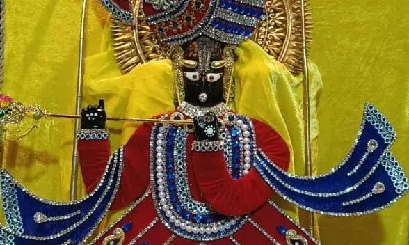 जय श्री कोटड़ी श्याम दरबार आज मंगला श्रृंगार आरती के दर्शन दिनांक     16-04-2025*