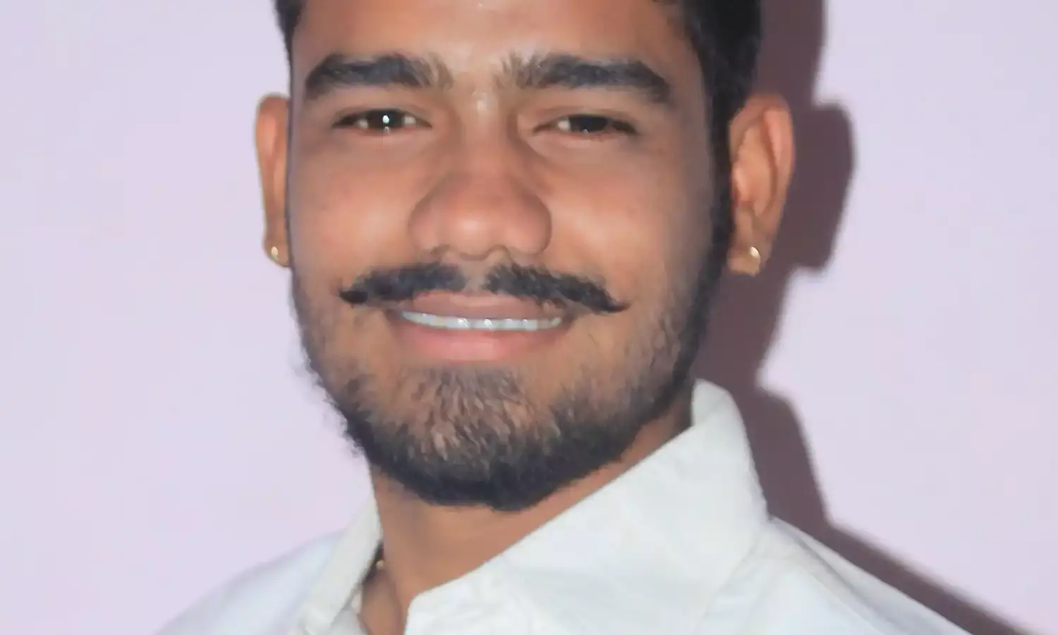 केंद्र और राज्य सरकार विरोध की आवाज दबाना चाहती हैं : अध्यक्ष जीनगर केंद्र और राज्य सरकार विरोध की आवाज दबाना चाहती हैं : अध्यक्ष जीनगर