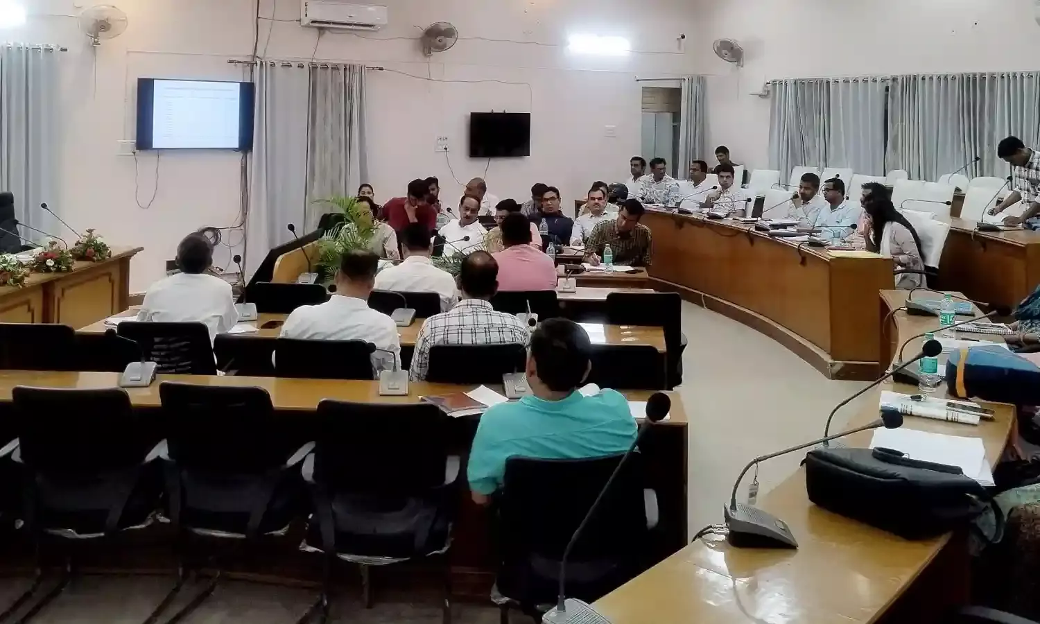 गांवों को जल आत्मनिर्भर बनाने में मिसाल बनेगा जल स्वावलंबन अभियान गांवों को जल आत्मनिर्भर बनाने में मिसाल बनेगा जल स्वावलंबन अभियान