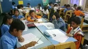 स्कूलों में पढ़ाया जाएगा सड़क सुरक्षा का पाठ स्कूलों में पढ़ाया जाएगा सड़क सुरक्षा का पाठ