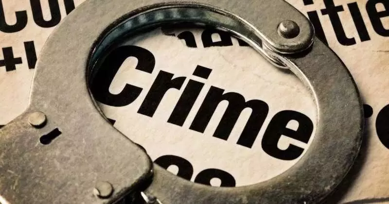 गर्लफ्रेंड से मिलने पहुंचा तो 4 भाइयों ने पकड़ा, लड़की के हाथों कटवा दिया लड़के का प्राइवेट पार्ट