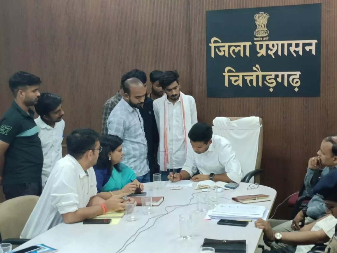 जिला स्तरीय जनसुनवाई में कई समस्याओं का हुआ निराकरण