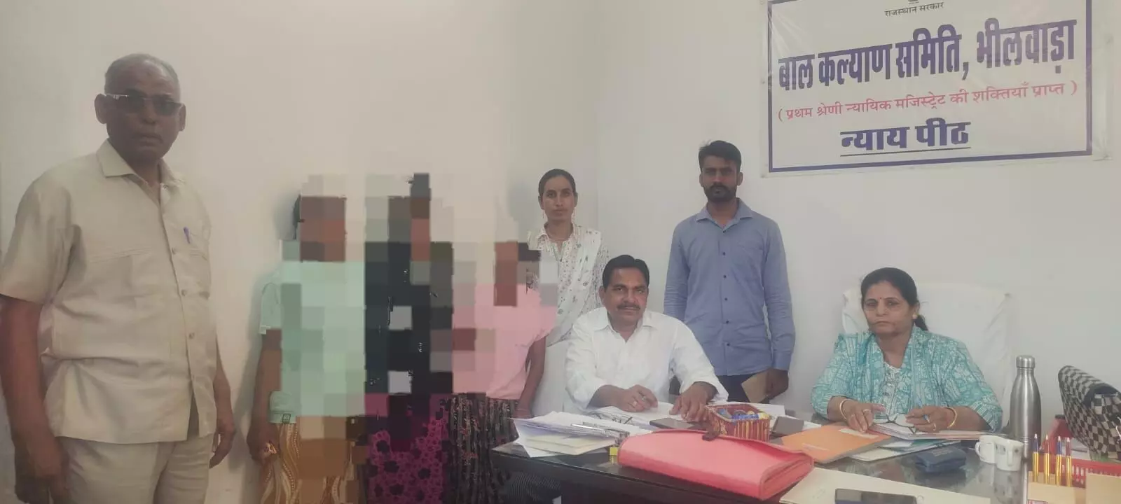 तंवर इंडस्ट्री से बालश्रम करती दो बालिकाओं को कराया मुक्त तंवर इंडस्ट्री से बालश्रम करती दो बालिकाओं को कराया मुक्त