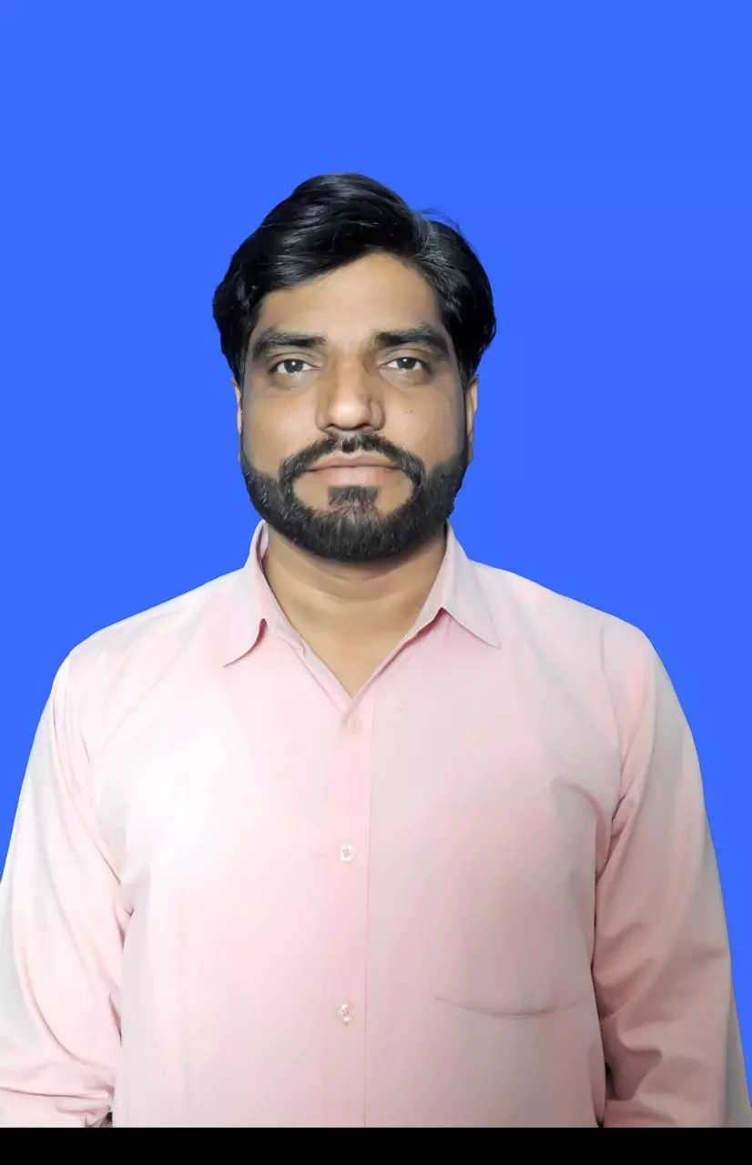 वरिष्ठ अध्यापक शर्मा को मिली डॉक्टरेट की उपाधि वरिष्ठ अध्यापक शर्मा को मिली डॉक्टरेट की उपाधि
