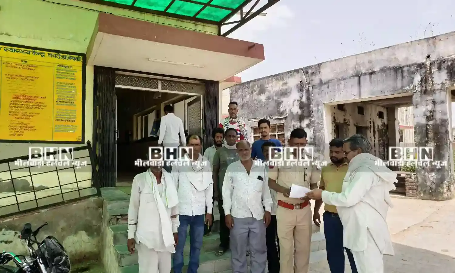 सड़क दुर्घटना में महिला की हुई मौत सड़क दुर्घटना में महिला की हुई मौत