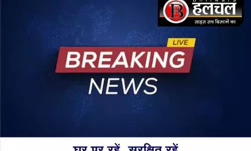 वर्धमान कॉलोनी और टंकी के बालाजी के निकट लगी आग दमकल मौके पर