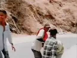 फॉलोअर्स बढ़ाने के लिए बाइक सवार को पीटा, आधे घंटे तक बेहोश पड़ा रहा युवक