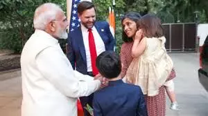 माेदी ने वेंस व उनके परिवार के सदस्यों से की मुलाकात माेदी ने वेंस व उनके परिवार के सदस्यों से की मुलाकात