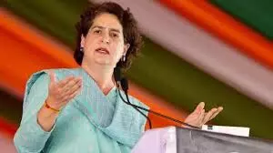 प्रियंका गांधी अब ED के निशाने पर प्रियंका गांधी अब ED के निशाने पर