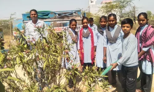 पर्यावरण के प्रति सजग हो रहे हैं स्कूलों के छात्र छात्राएं पर्यावरण के प्रति सजग हो रहे हैं स्कूलों के छात्र छात्राएं