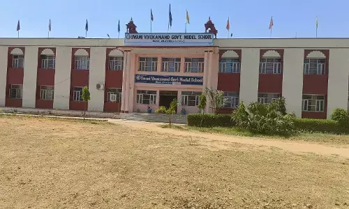 मॉडल स्कूल बनी टेंशन शाला, इस माह 13 बच्चों ने ली टीसी