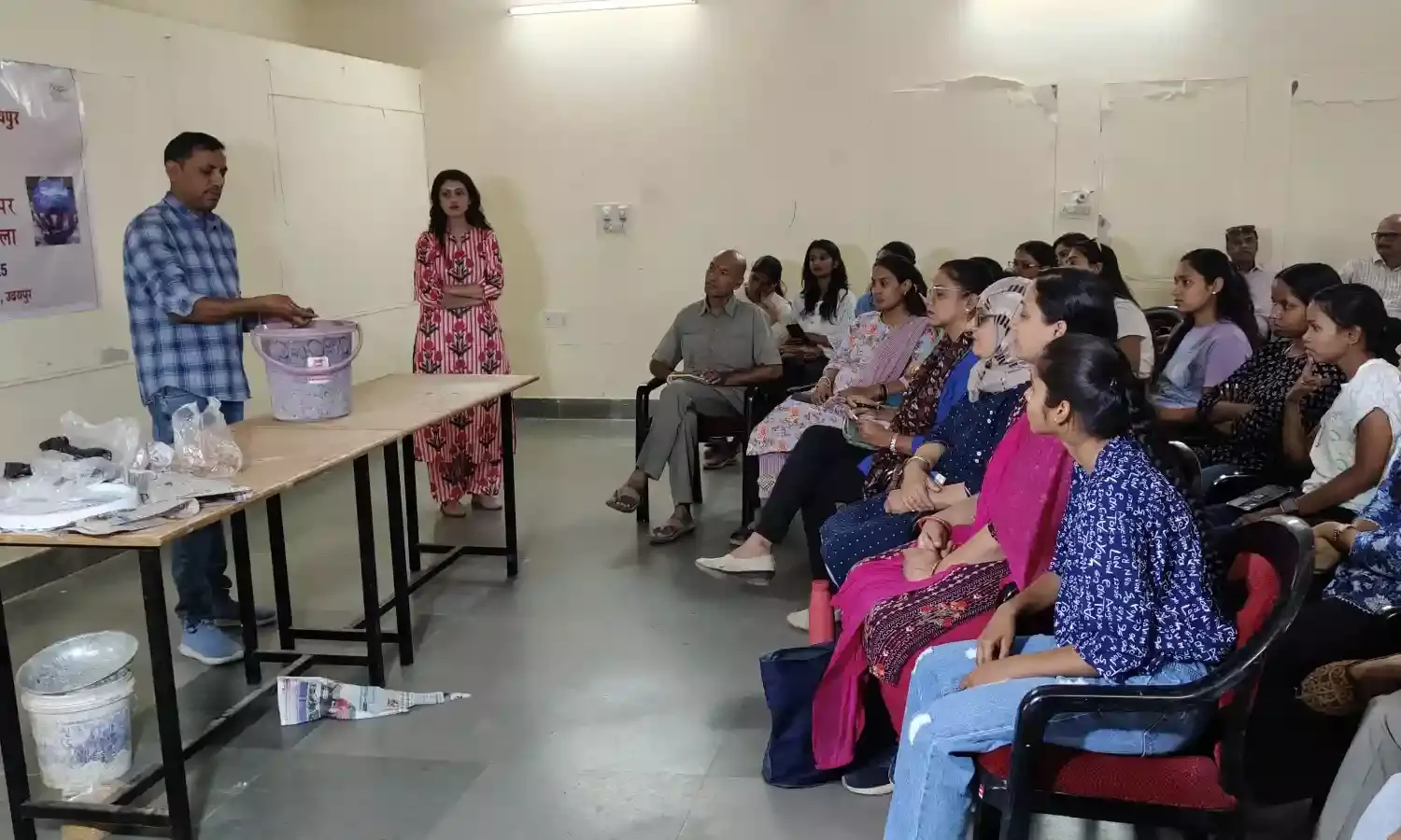 शिल्पग्राम में सात दिवसीय पेपरमैशी कार्यशाला का शुभारंभ शिल्पग्राम में सात दिवसीय पेपरमैशी कार्यशाला का शुभारंभ