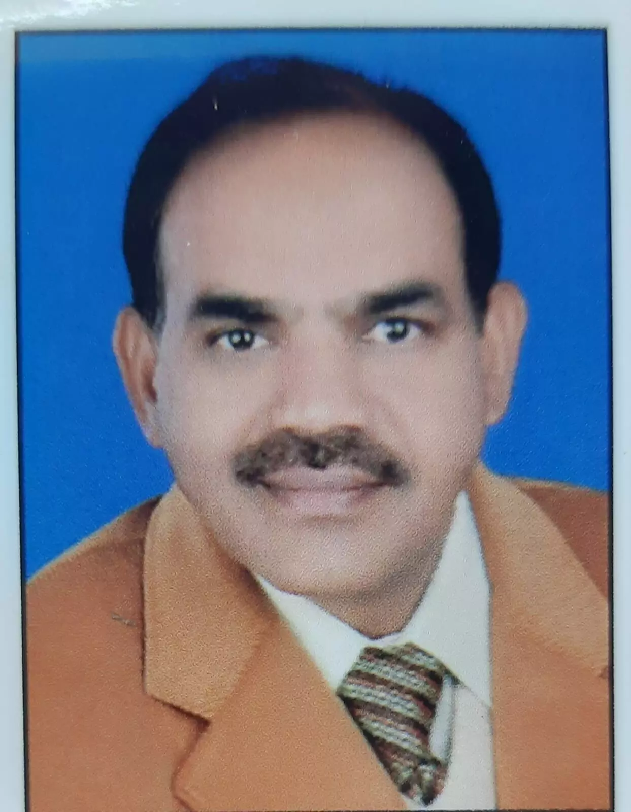 चिकित्सक साहित्यकार डॉ राजगोपाल होंगे मथुरा में सम्मानित चिकित्सक साहित्यकार डॉ राजगोपाल होंगे मथुरा में सम्मानित
