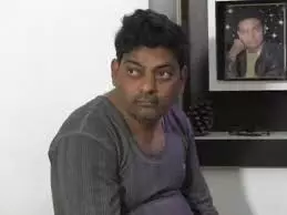 भरतपुर में एक पटवारी चार हजार रुपए की रिश्वत लेते रंगे हाथों गिरफ्तार भरतपुर में एक पटवारी चार हजार रुपए की रिश्वत लेते रंगे हाथों गिरफ्तार