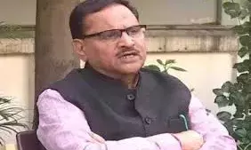 कांग्रेस नेता व पूर्व मंत्री महेश जोशी को किया गिरफ्तार कांग्रेस नेता व पूर्व मंत्री महेश जोशी को किया गिरफ्तार