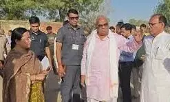 पंचायती राज मंत्रीदिलावर ने तीन सरपंचों, तीन विकास अधिकारियों को किया निलम्बित