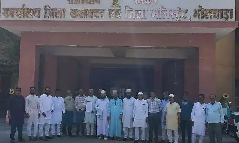 पहलगाम में हुए आतंकी हमले की कड़ी निंदा, दोषियों को कठोर सजा दिलाने की मांग पहलगाम में हुए आतंकी हमले की कड़ी निंदा, दोषियों को कठोर सजा दिलाने की मांग