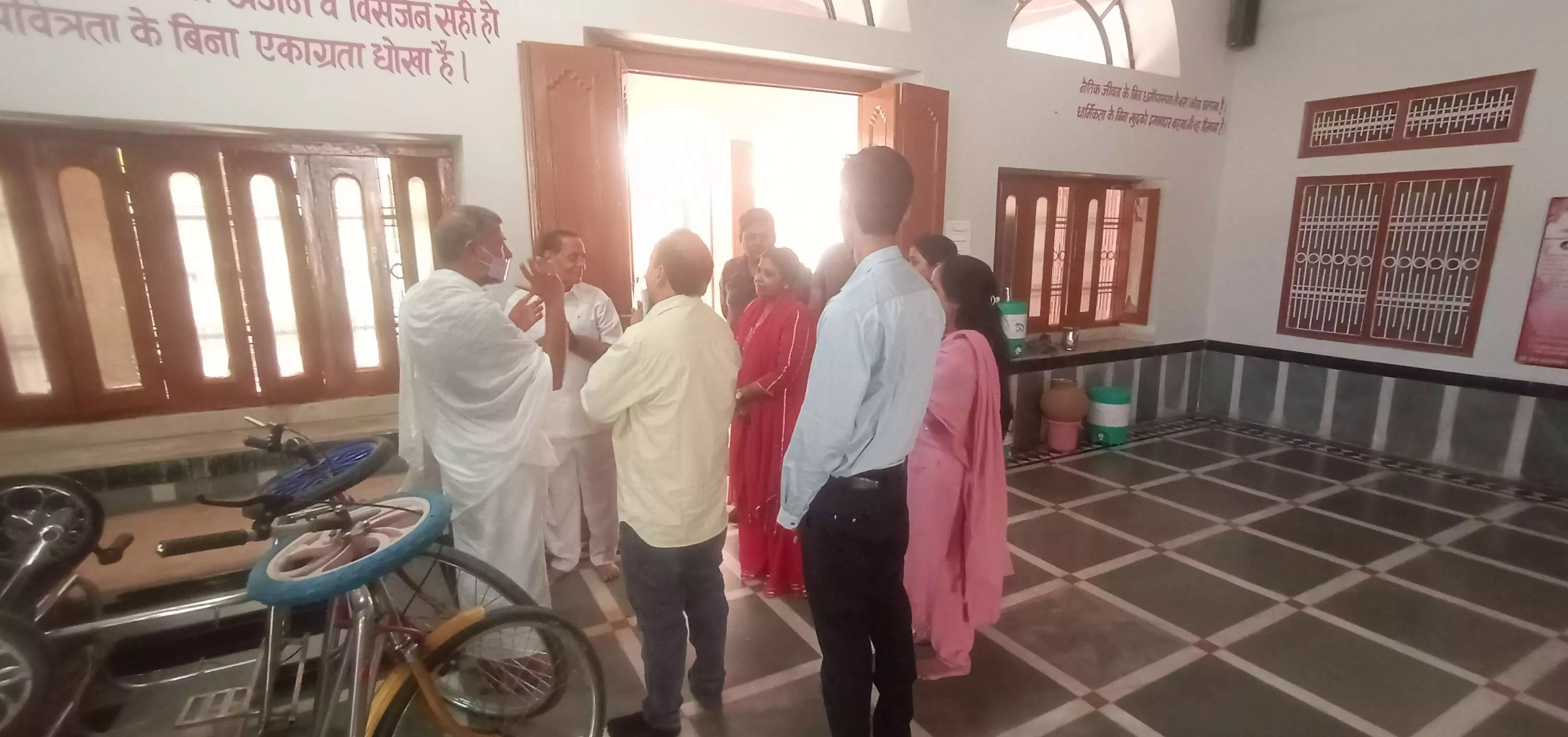 सही लक्ष्य, दृढ़ संकल्प जीवन की सफलता का रहस्य है। मुनि प्रसन्न सही लक्ष्य, दृढ़ संकल्प जीवन की सफलता का रहस्य है। मुनि प्रसन्न