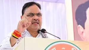 पाकिस्तान नागरिकों के वीसा निरस्त करने के निर्देशों की करें पालना-भजनलाल पाकिस्तान नागरिकों के वीसा निरस्त करने के निर्देशों की करें पालना-भजनलाल