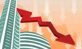 सेंसेक्स 700 अंक गिरा, निफ्टी भी लुढ़का