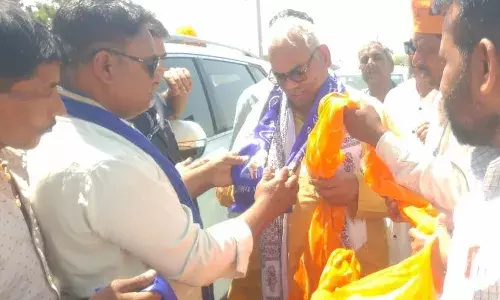 कैबिनेट मंत्री दिलावर के स्वागत में हुई तीखी नोक झोंक