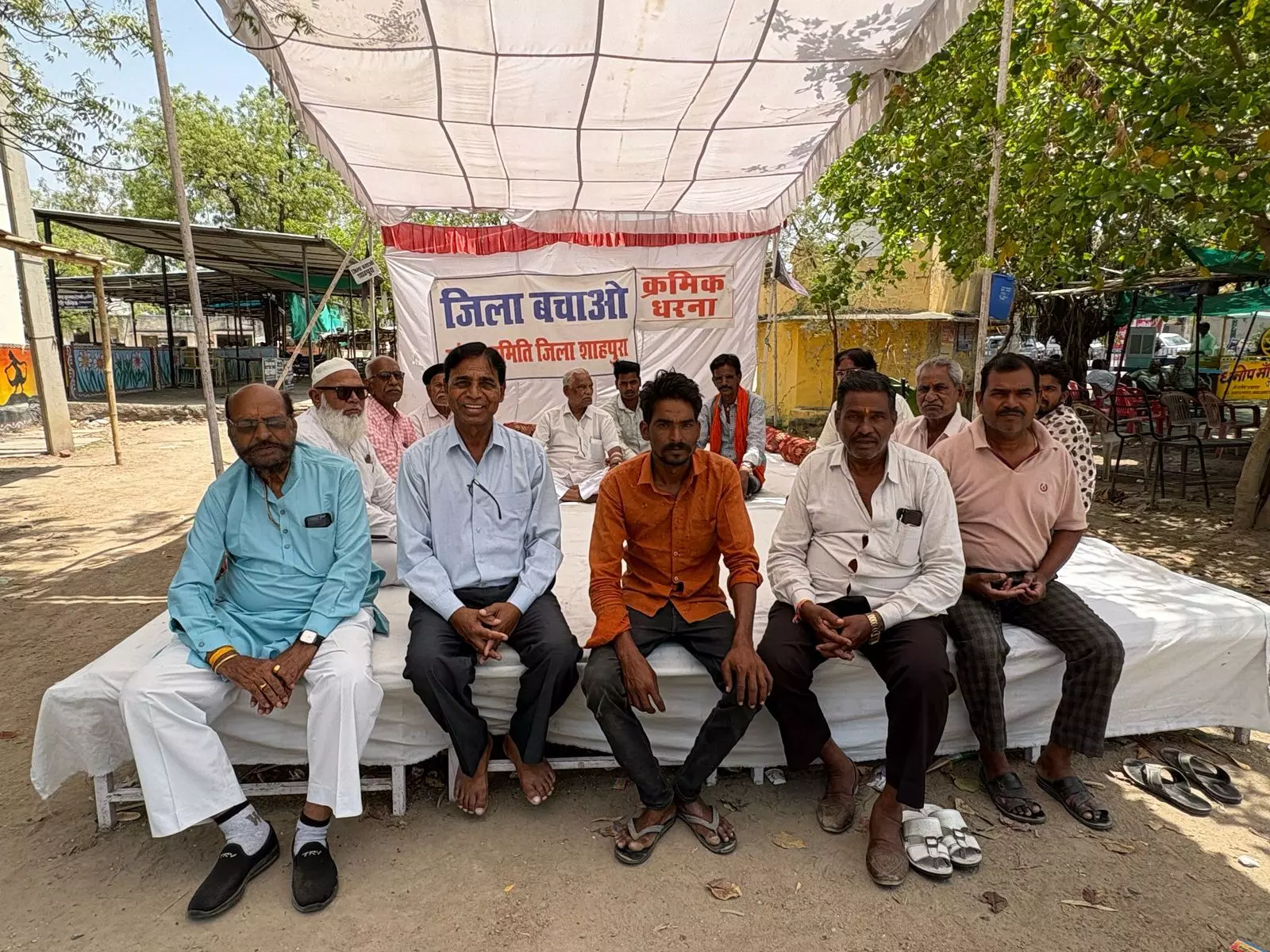 शाहपुरा दो घंटे स्वैच्छिक बंद रहेगा, वाहन रैली निकलेंगे शाहपुरा दो घंटे स्वैच्छिक बंद रहेगा, वाहन रैली निकलेंगे