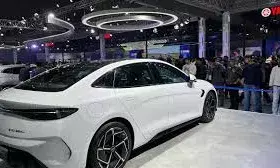 भारत में लॉन्च हुई नई 2025 बीवाईडी सील इलेक्ट्रिक कार, जानें कीमत और फीचर्स भारत में लॉन्च हुई नई 2025 बीवाईडी सील इलेक्ट्रिक कार, जानें कीमत और फीचर्स