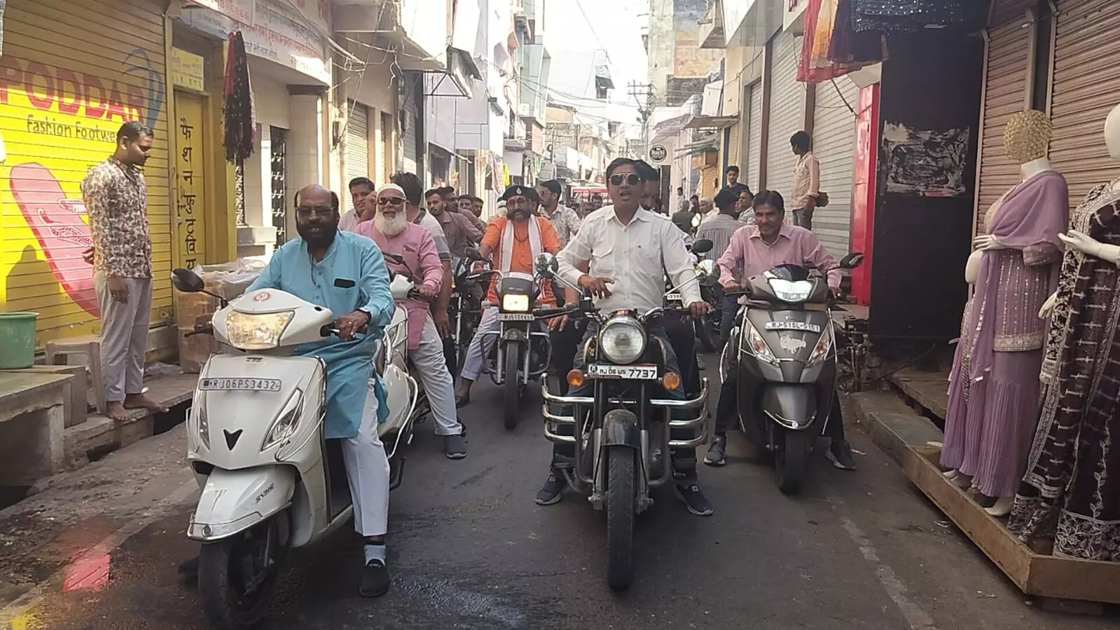शाहपुरा जिला बचाओ आंदोलन 118 वे दिन भी अनवरत जारी शाहपुरा जिला बचाओ आंदोलन 118 वे दिन भी अनवरत जारी