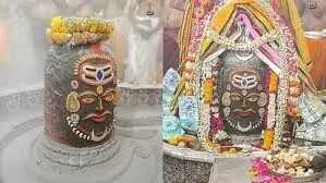 विदेशी करेंसी के नोटों से सजे बाबा महाकाल विदेशी करेंसी के नोटों से सजे बाबा महाकाल