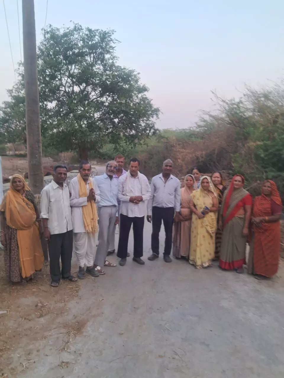 भगवान नाम सतकीर्तन करके श्रंद्वाजली दी भगवान नाम सतकीर्तन करके श्रंद्वाजली दी