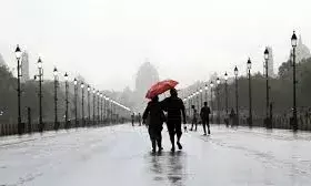 दिल्ली-एनसीआर में तेज आंधी तूफान के साथ दो दिन होगी लगातार बारिश