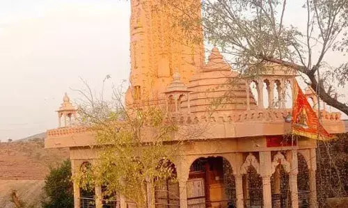 लाडपुरा में साबलेश्वर महादेव के महंत ने की अग्नि तपस्या