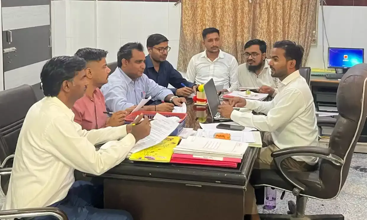 विशेष बच्चों के सर्वांगीण विकास को लेकर माधव विश्वविद्यालय में हुई महत्वपूर्ण बैठक