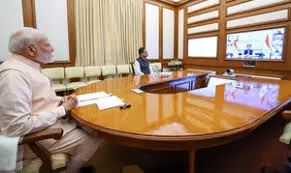 मोदी ने की 90,000 करोड़ की आठ महत्वपूर्ण परियोजनाओं की समीक्षा मोदी ने की 90,000 करोड़ की आठ महत्वपूर्ण परियोजनाओं की समीक्षा