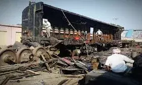 कबाड़ बेचकर रेलवे ने कमाए 14.49 करोड़
