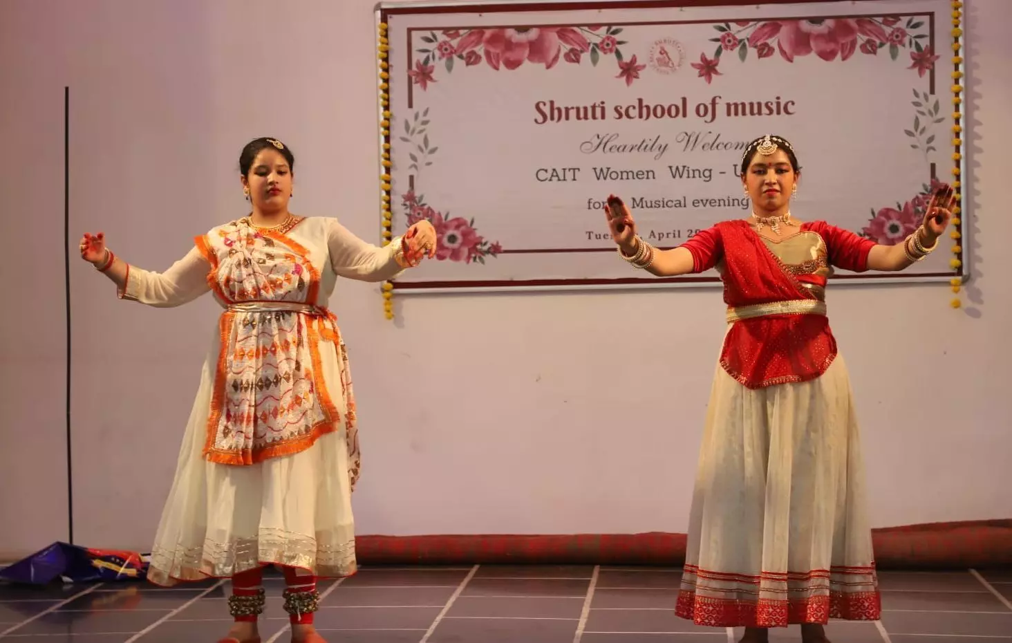 भारतीय शास्त्रीय संगीत मात्र संगीत नहीं, साधना है, ध्यान है : शिखा बहल भारतीय शास्त्रीय संगीत मात्र संगीत नहीं, साधना है, ध्यान है : शिखा बहल
