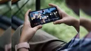 मोबाइल पर बिना इंटरनेट और WiFi के चलेगा लाइव टीवी मोबाइल पर बिना इंटरनेट और WiFi के चलेगा लाइव टीवी