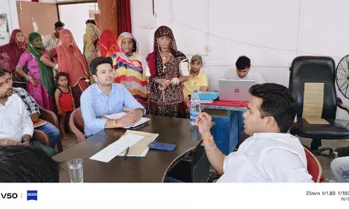 रावतपुरा में जिला कलक्टर आलोक रंजन ने की जनसुनवाई