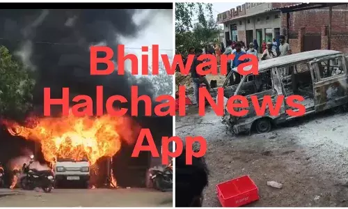 तीन दुकानें, वैन और चार दोपहिया वाहन जले,मचा हडक़ंप