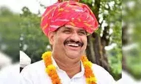 भाजपा विधायक की सदस्यता को संकट भाजपा विधायक की सदस्यता को संकट