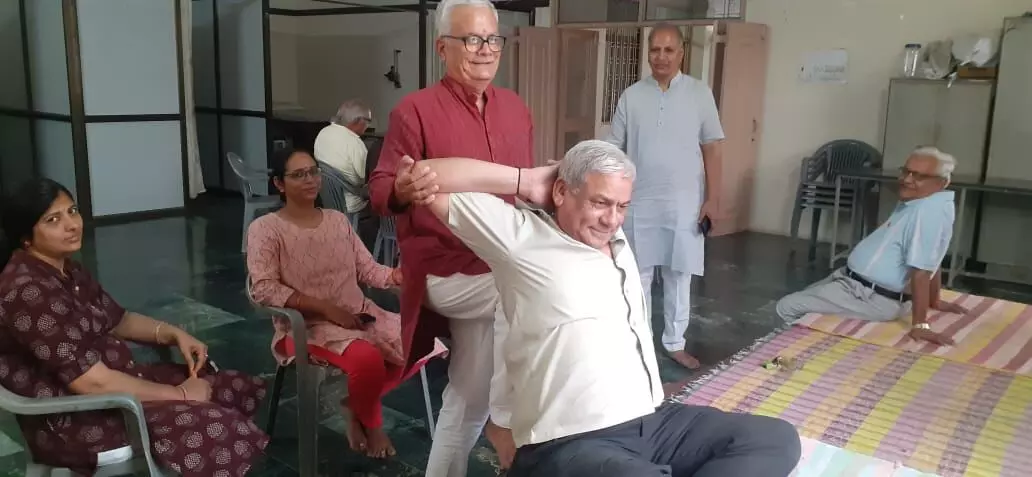 भाविप विवेकानंद के चिकित्सा शिविर में 80 रोगी लाभान्वित