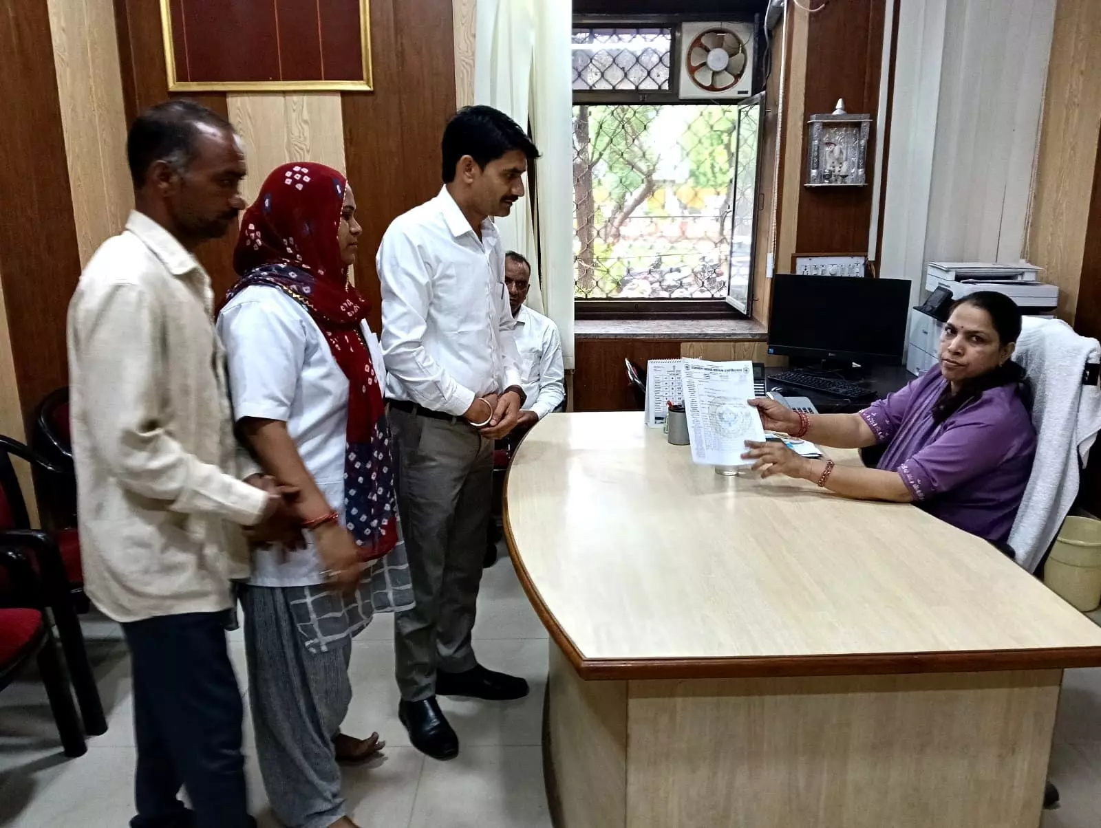 सेवा नियम लागू नहीं हुये तो 12 हजार कोविड स्वास्थ्य सहायक कार्मिक सीएम हाउस तक निकालेंगे संकल्प यात्रा सेवा नियम लागू नहीं हुये तो 12 हजार कोविड स्वास्थ्य सहायक कार्मिक सीएम हाउस तक निकालेंगे संकल्प यात्रा