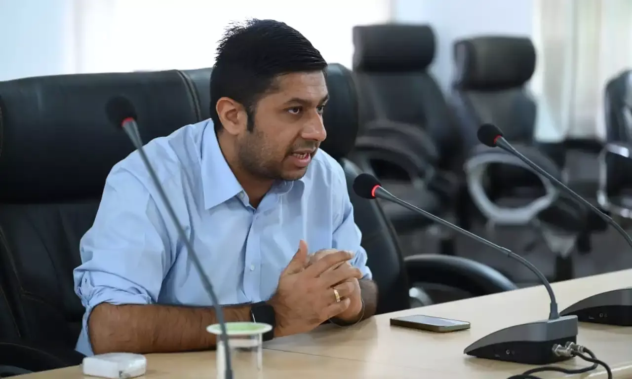 विभिन्न फ्लैगशिप योजनाओं व बजट घोषणाओं की प्रगति की समीक्षा कर जिला कलेक्टर ने दिए आवश्यक दिशा निर्देश विभिन्न फ्लैगशिप योजनाओं व बजट घोषणाओं की प्रगति की समीक्षा कर जिला कलेक्टर ने दिए आवश्यक दिशा निर्देश