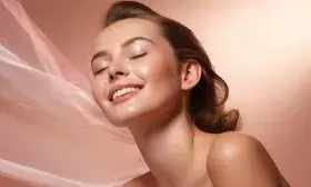 किचन में छिपा है चमकती त्वचा का राज, जाने ये चीजें हैं बेहतरीन एक्सफोलिएटर