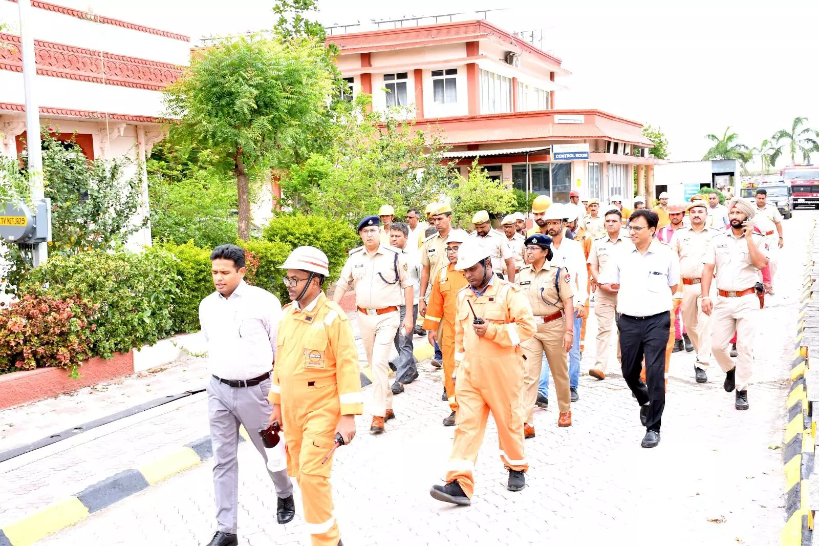 जालमपुरा इंडियन ऑयल डिपो में मॉक ड्रिल का आयोजन, सुरक्षा व्यवस्था का किया परीक्षण जालमपुरा इंडियन ऑयल डिपो में मॉक ड्रिल का आयोजन, सुरक्षा व्यवस्था का किया परीक्षण