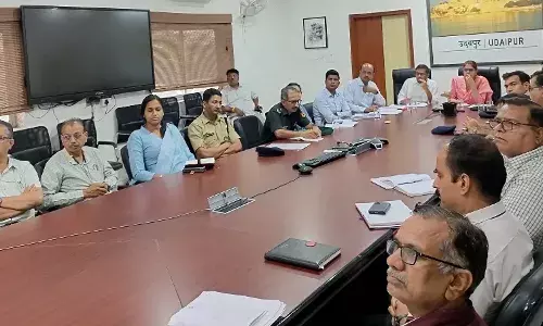 मॉक ड्रिल में हर विभाग मुस्तैदी से निभाए अपनी जिम्मेदारी - संभागीय आयुक्त मॉक ड्रिल में हर विभाग मुस्तैदी से निभाए अपनी जिम्मेदारी - संभागीय आयुक्त