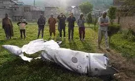 बठिंडा:अज्ञात विमान दुर्घटनाग्रस्त, एक की मौत,नौ घायल बठिंडा:अज्ञात विमान दुर्घटनाग्रस्त, एक की मौत,नौ घायल