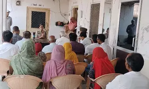 मांडल थाना परिसर में मॉकड्रिल कार्यक्रम के तहत मीटिंग आयोजित