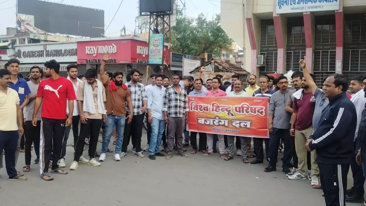 ऑपरेशन सिंदूर की खुशी में भीलवाड़ा जमकर आतिशबाजी